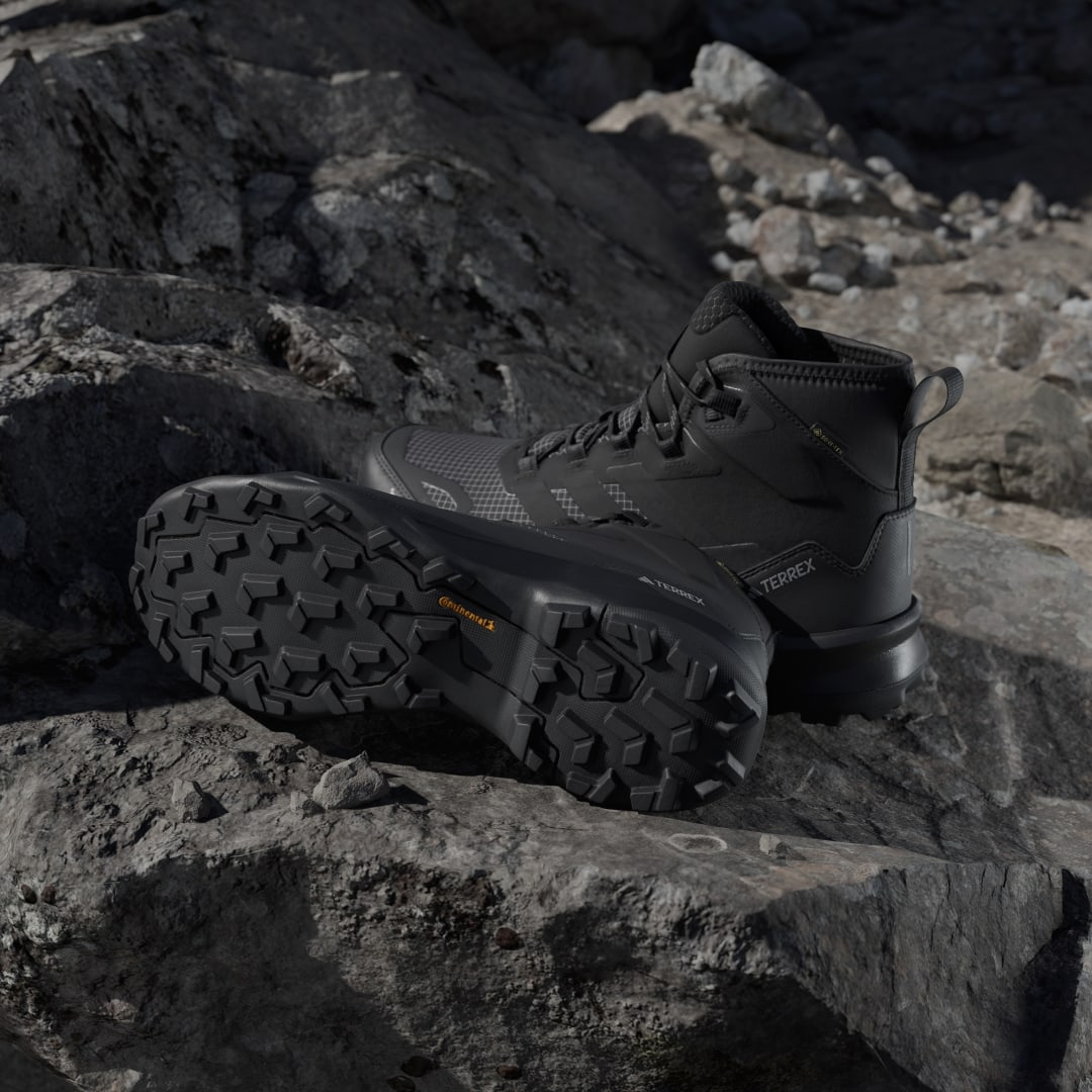 adidas Terrex Skychaser AX5 Mid GORE-TEX CLIMAWARM+ Hiking Shoes Core Black / Core Black / Carbon - Image 3