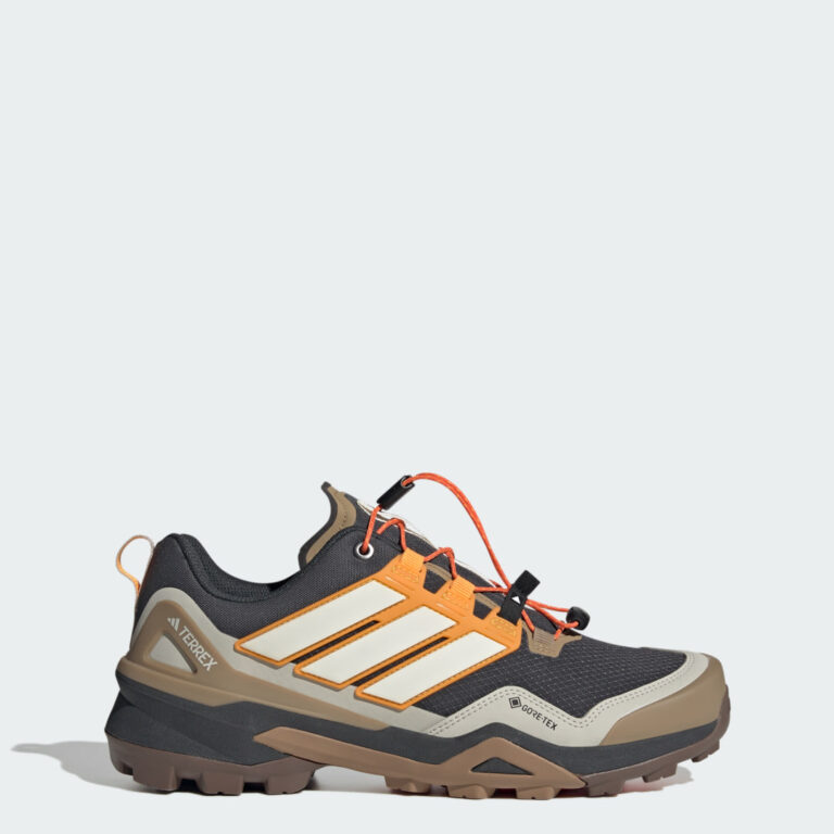 adidas Terrex Skychaser GORE-TEX Hiking Shoes Carbon / Off White / Pure Tangerine