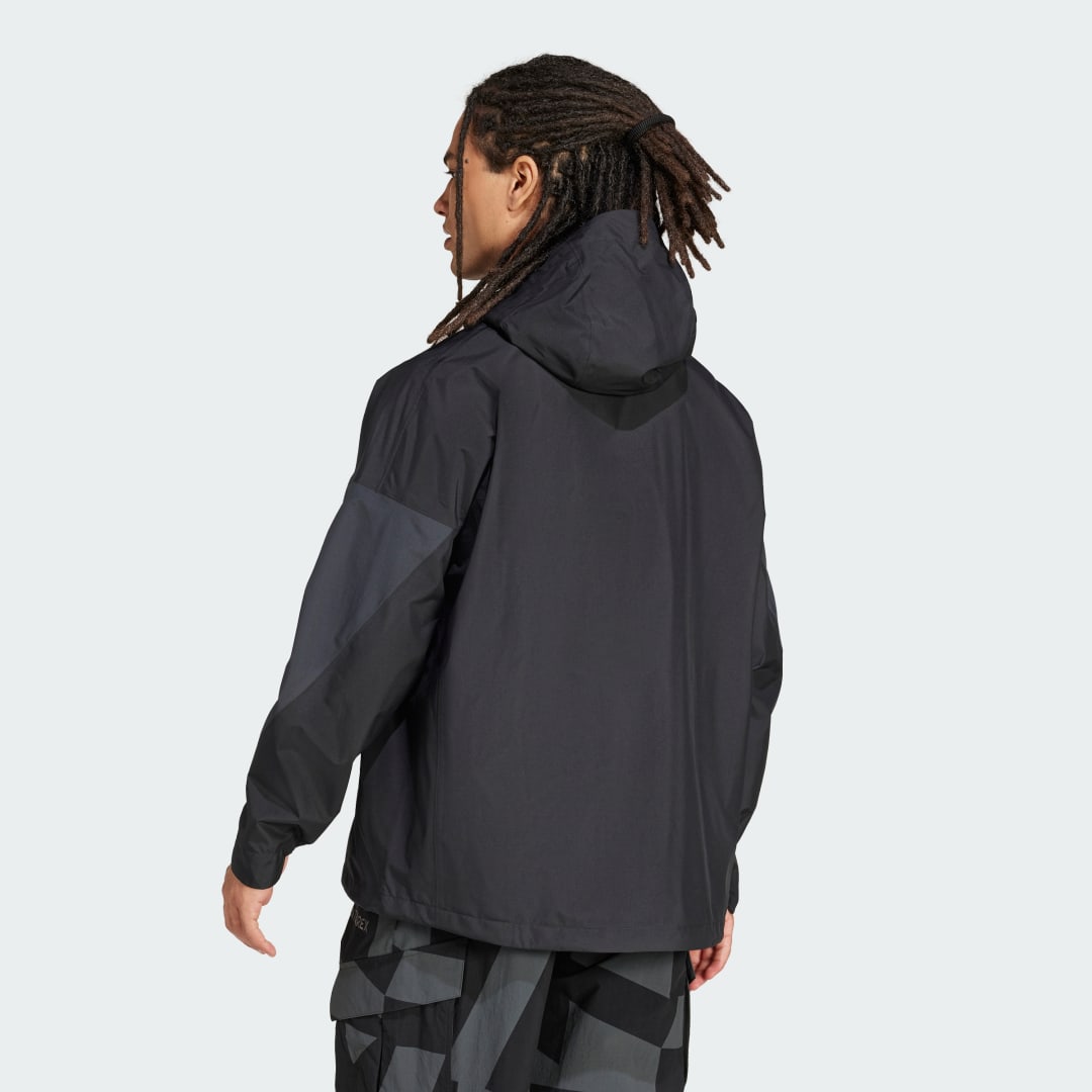 adidas Terrex Xploric 2.5L Climaproof Anorak Black / Carbon - Image 2