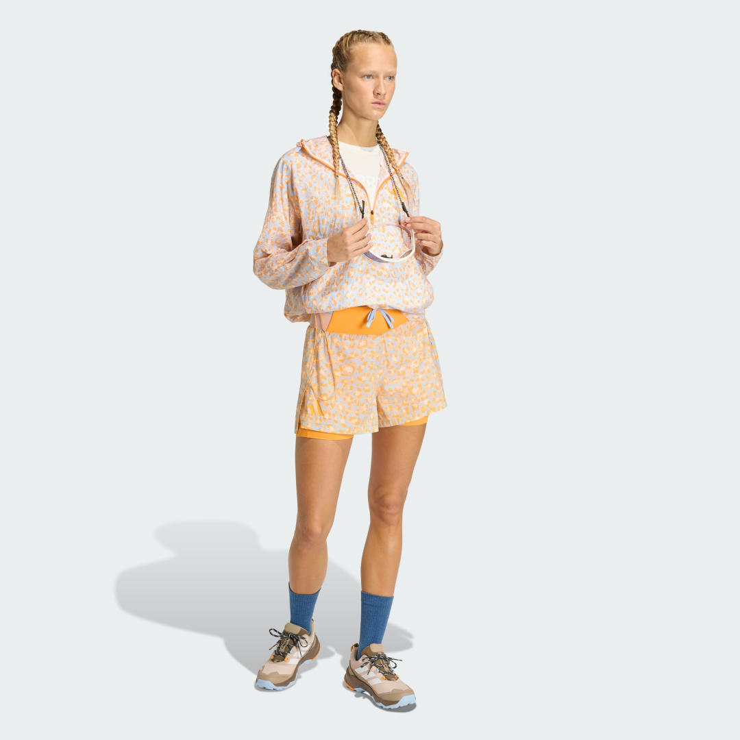 adidas Terrex Xploric CLIMA365 Printed Wind Anorak Off White / Glow Blue / Pure Tangerine - Image 3