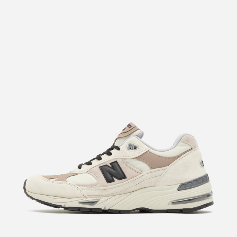 New Balance 991v2 Made in UK in White - Size: 6.5