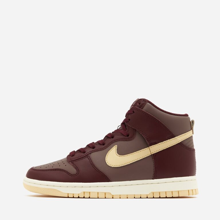 Nike Dunk High Women's in Brown - Size: 4