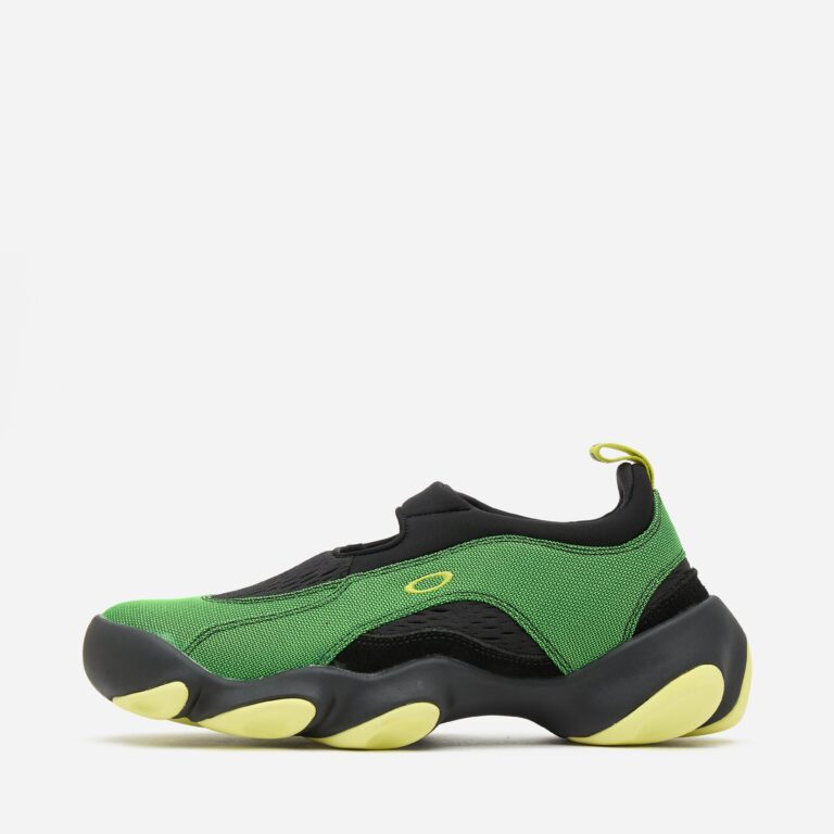 Oakley FT Flesh in Green - Size: 11