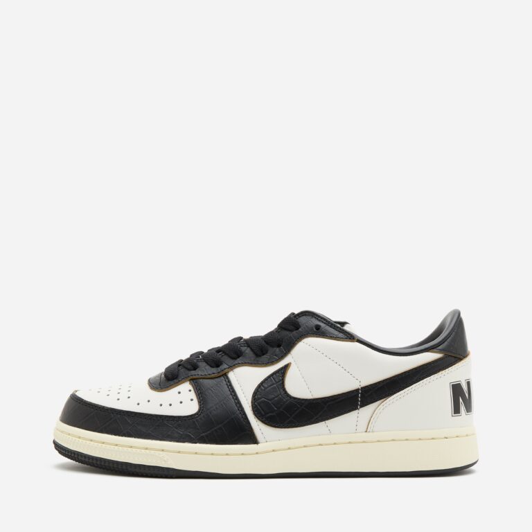 Nike Terminator Low in White - Size: 8