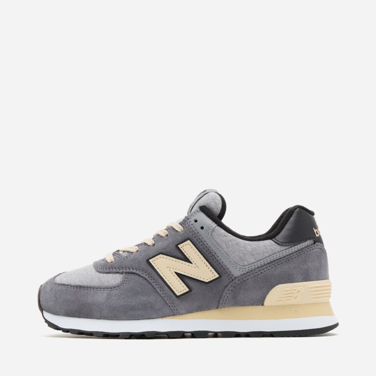 New Balance 574 Women's in Grey - Size: 4.5