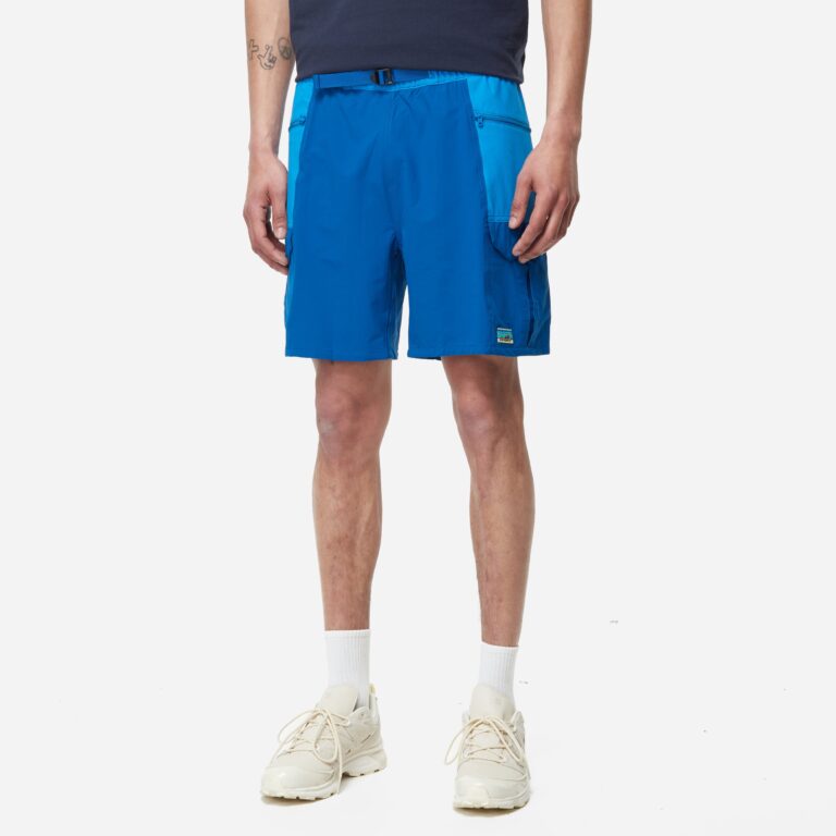Patagonia Outdoor Shorts in Blue - Size: S