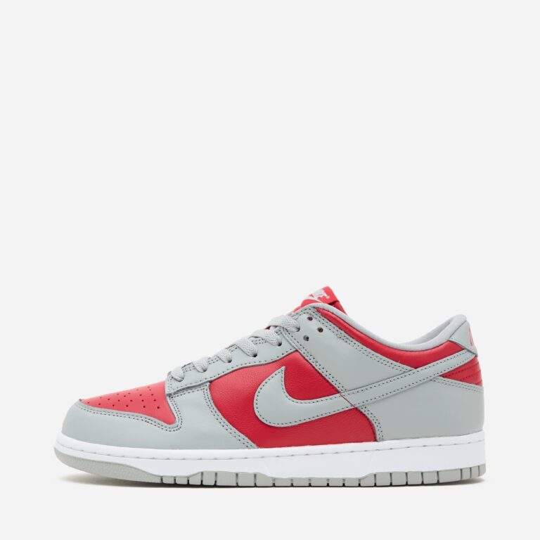 Nike Dunk Low in Red - Size: 11