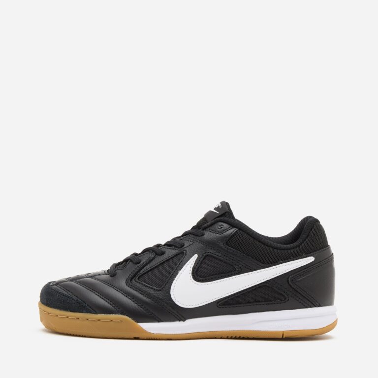 Nike Gato Women's in Black - Size: 5