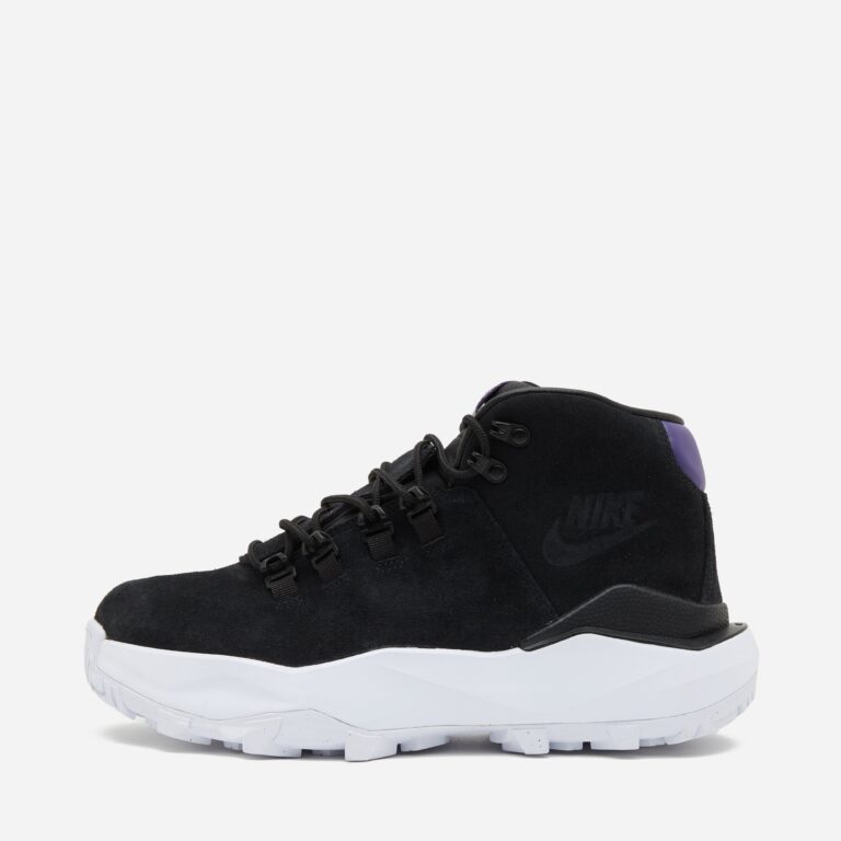 Nike ACG Cygnal in Black - Size: 7.5