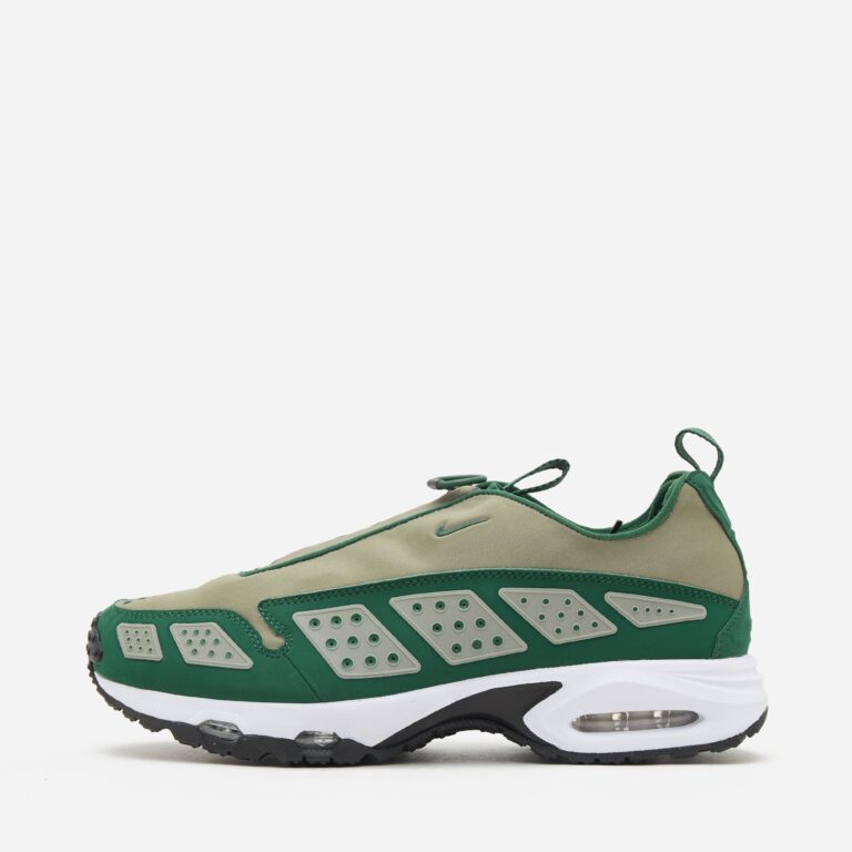 Nike Air Max SNDR in Green - Size: 8.5