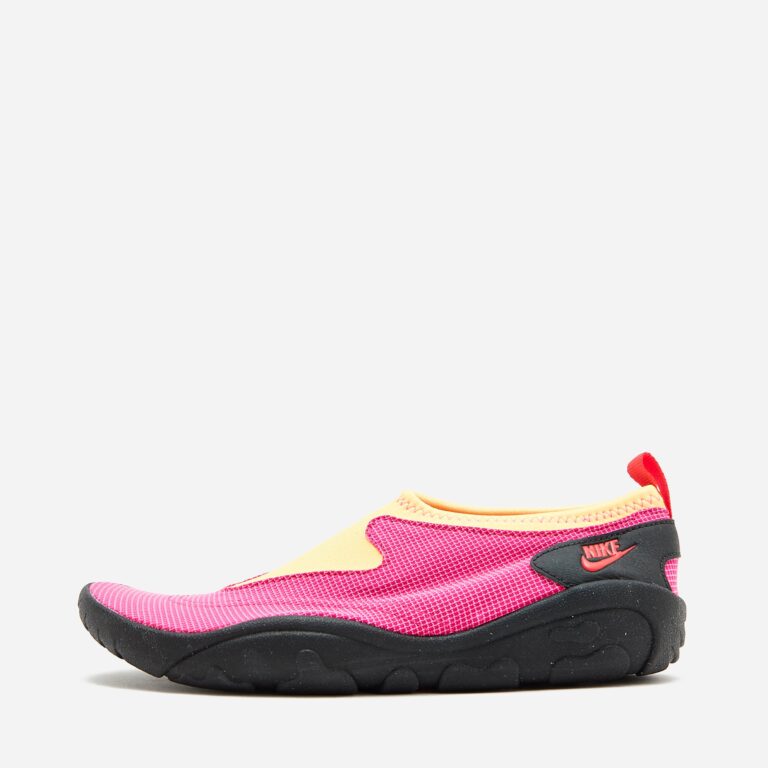 Nike Aqua Turf in Pink - Size: 3.5