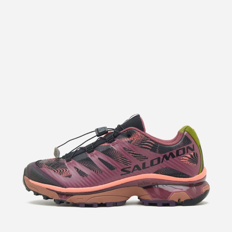 Salomon XT-4 in Black - Size: 9