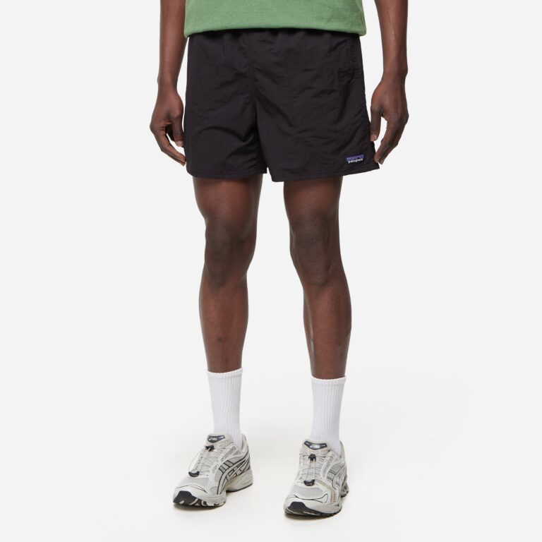 Patagonia Baggies 5" Short in Black - Size: XL