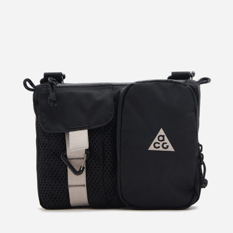 Nike ACG 'DAYMAX' Cross-Body Bag in Black - Size: One Size