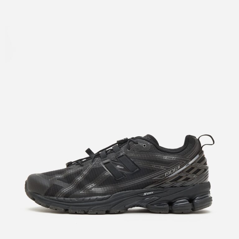 New Balance 1906R No-Sew in Black - Size: 9.5