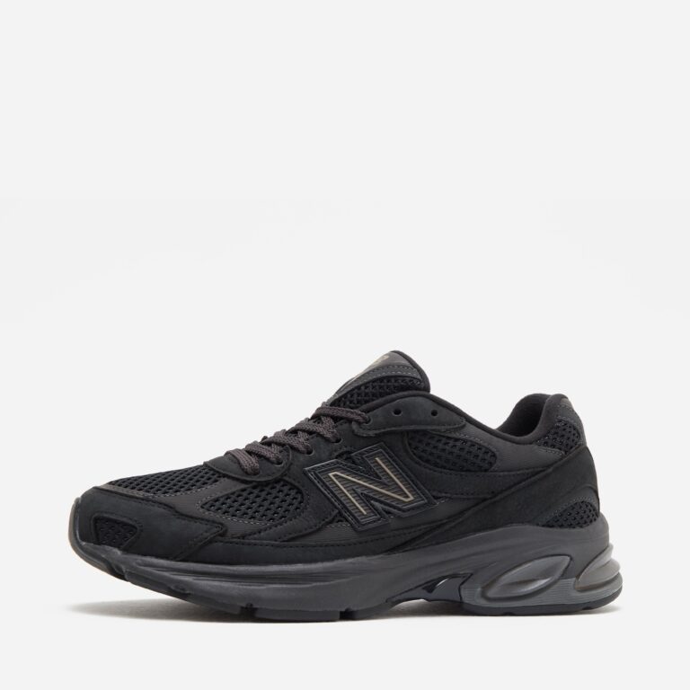New Balance ABZORB 2010 in Black - Size: 8