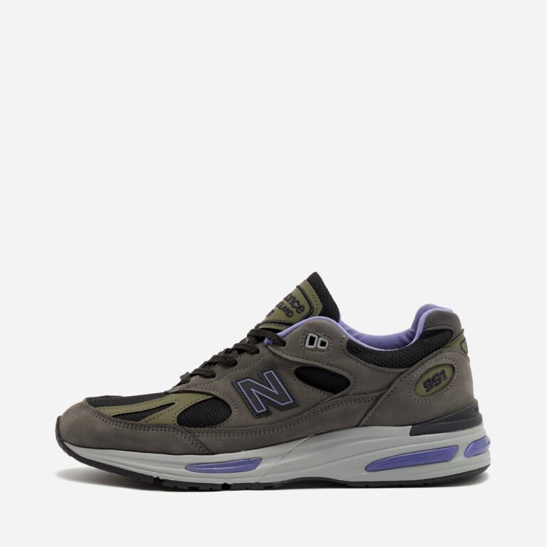 New Balance 991v2 Made in UK in Grey - Size: 11