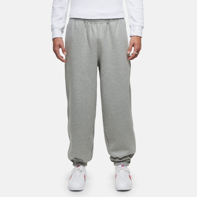 Nike NRG Premium Essentials Sweatpant in Grey - Size: L
