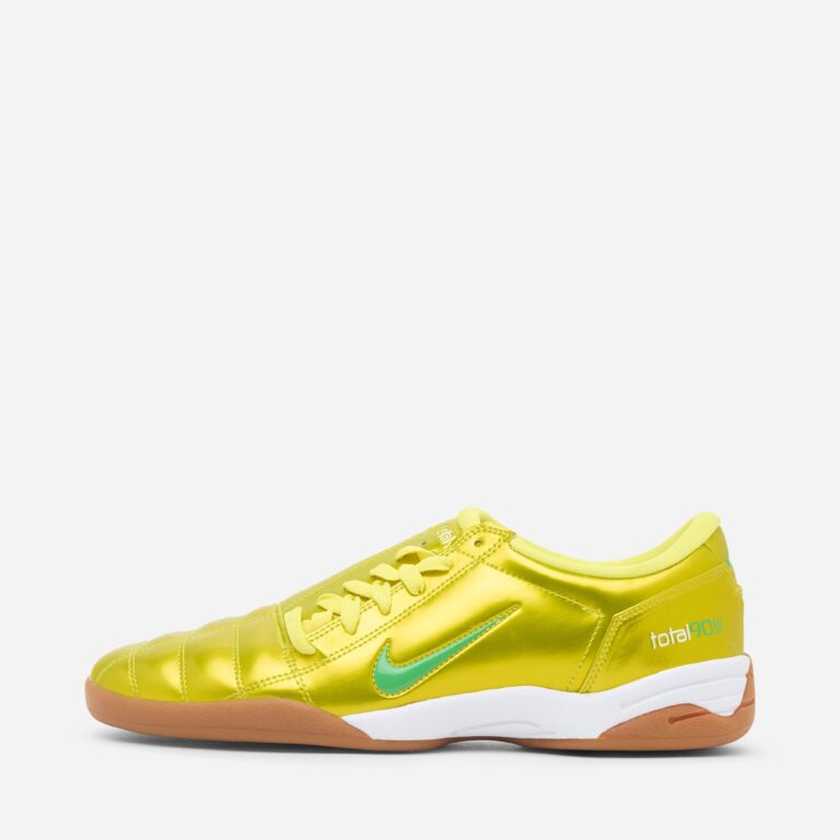 Nike Total 90 III in Yellow - Size: 9