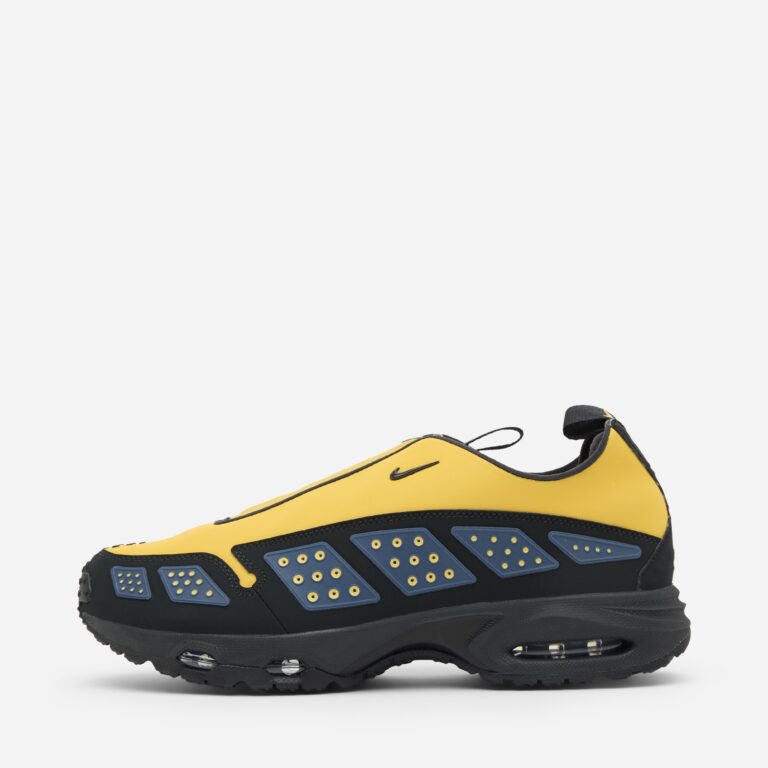 Nike Air Max SNDR in Yellow - Size: 7