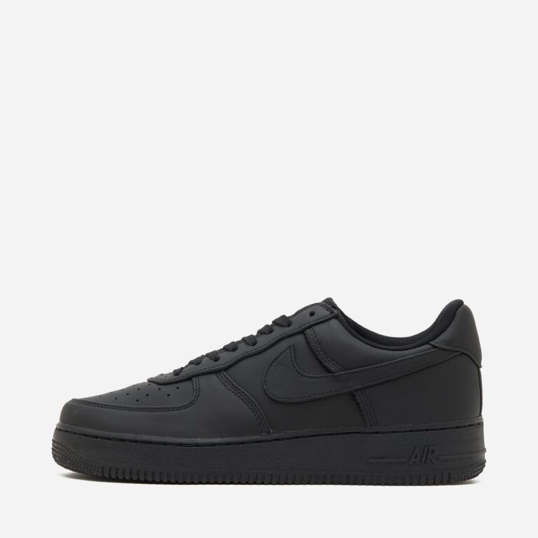 Nike Air Force 1 Premium in Black - Size: 7.5