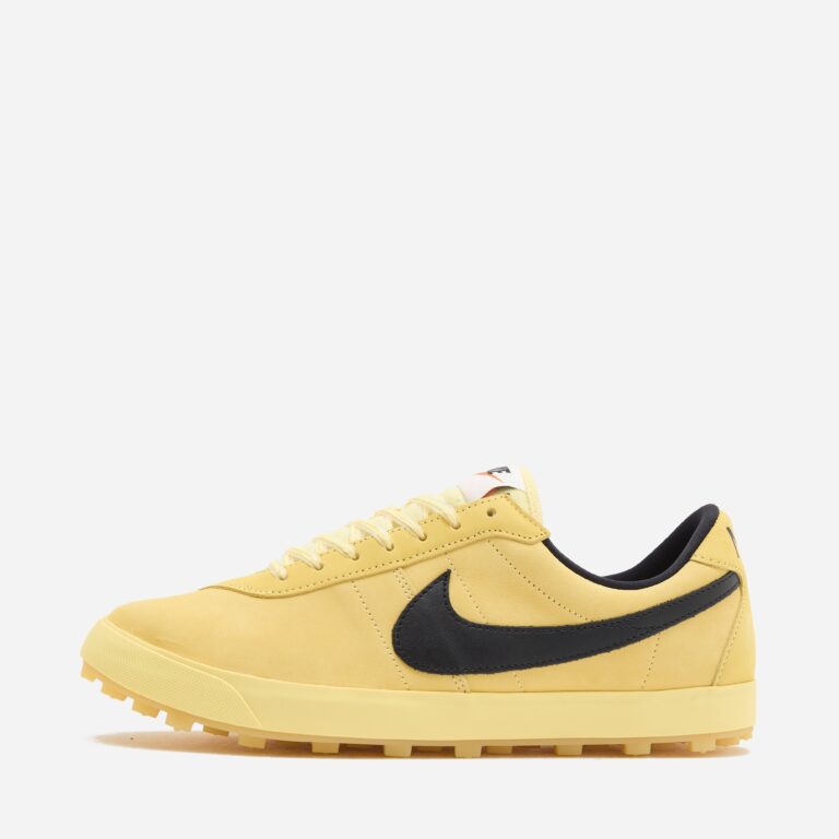 Nike Astrograbber in Yellow - Size: 10.5