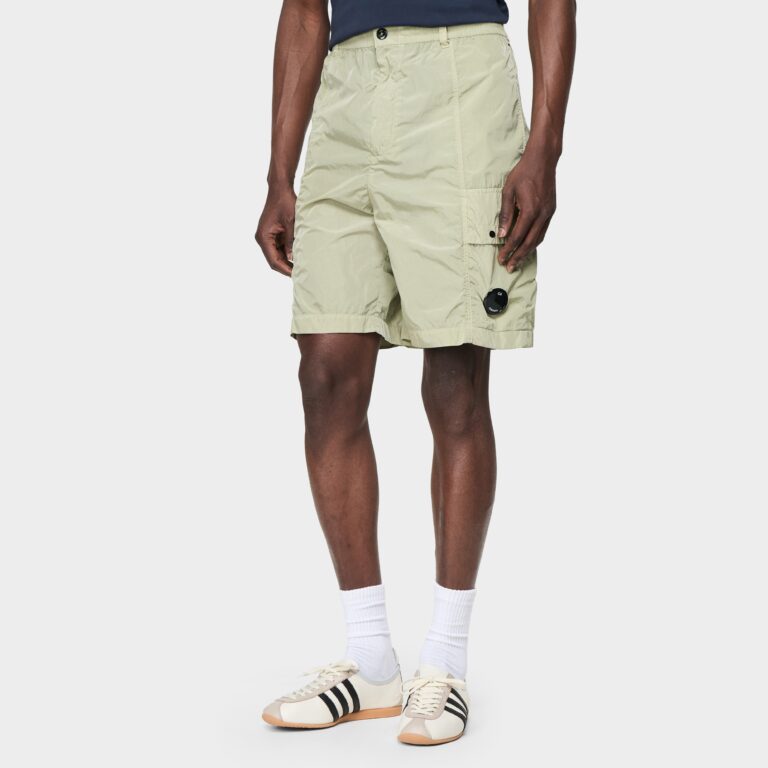 C.P. Company Cargo Short in Green - Size: XL