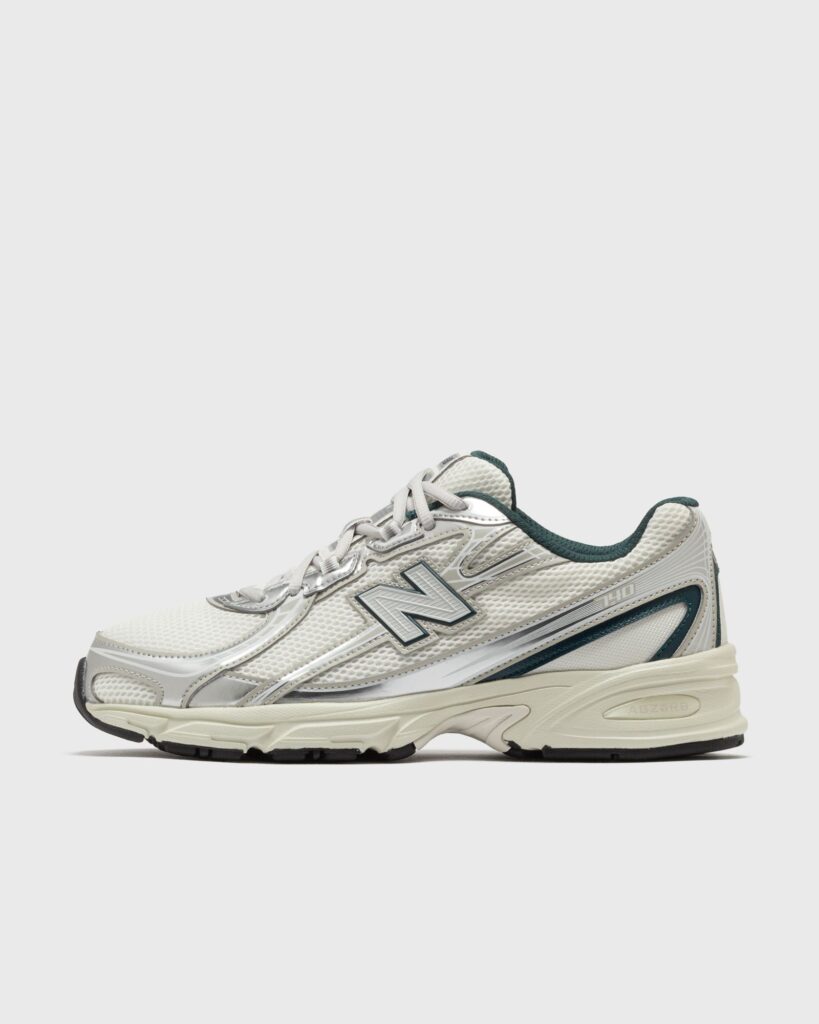New Balance 740 white