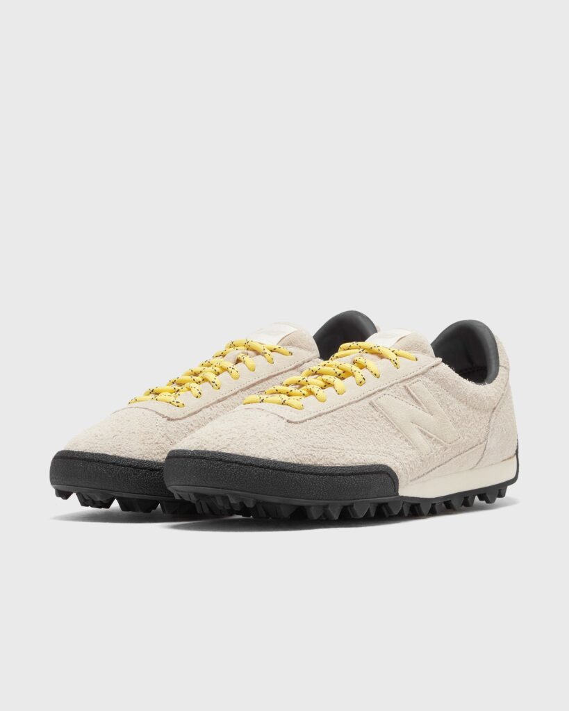 New Balance Gator Run beige