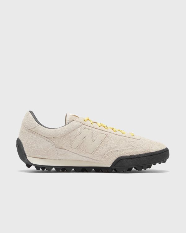 New Balance Gator Run beige