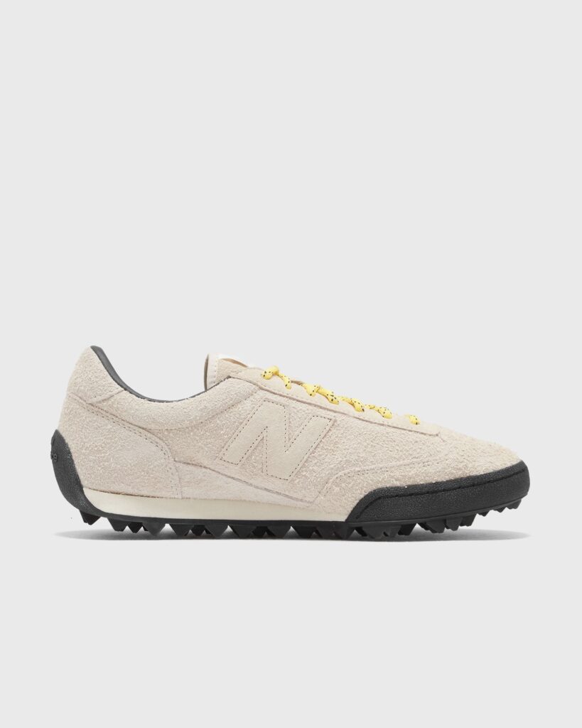 New Balance Gator Run beige