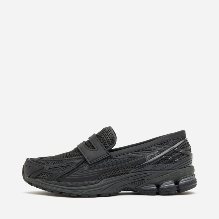 New Balance 1906L Loafer in Black - Size: 10