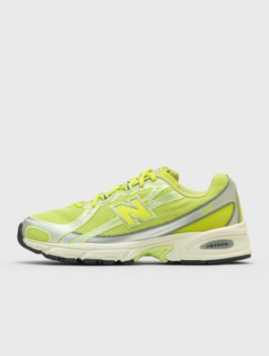 New Balance 740 Trainers Timberwolf U740N8QA