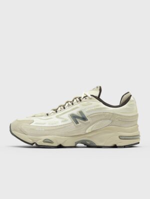 New Balance 1000D Trainers Timberwolf U10006RM