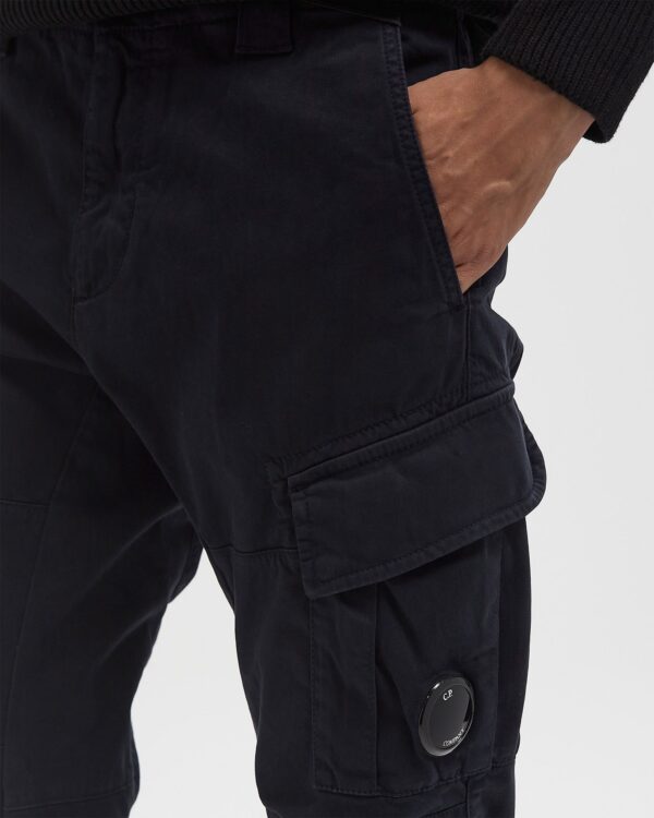 C.P. Company Stretch Sateen Ergonomic Lens Cargo Pants Black RFCMPA731A005529G-888