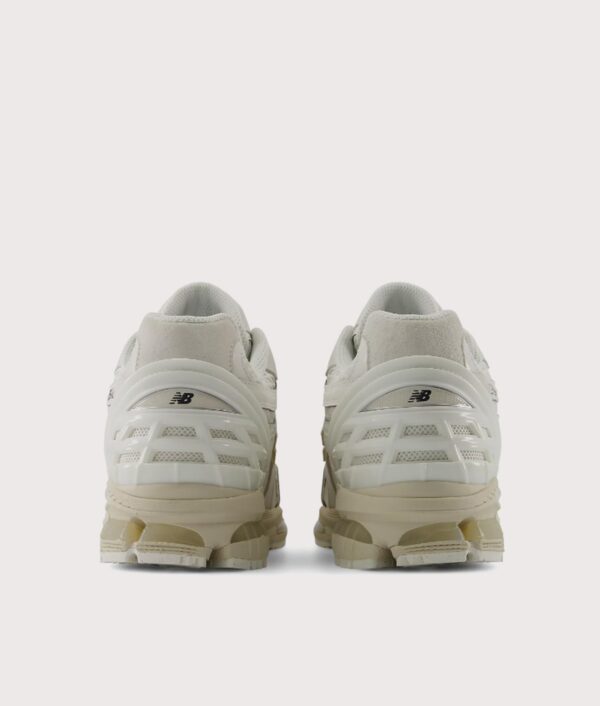 New Balance 1954R Trainers U19541R3 Sea Salt/Linen