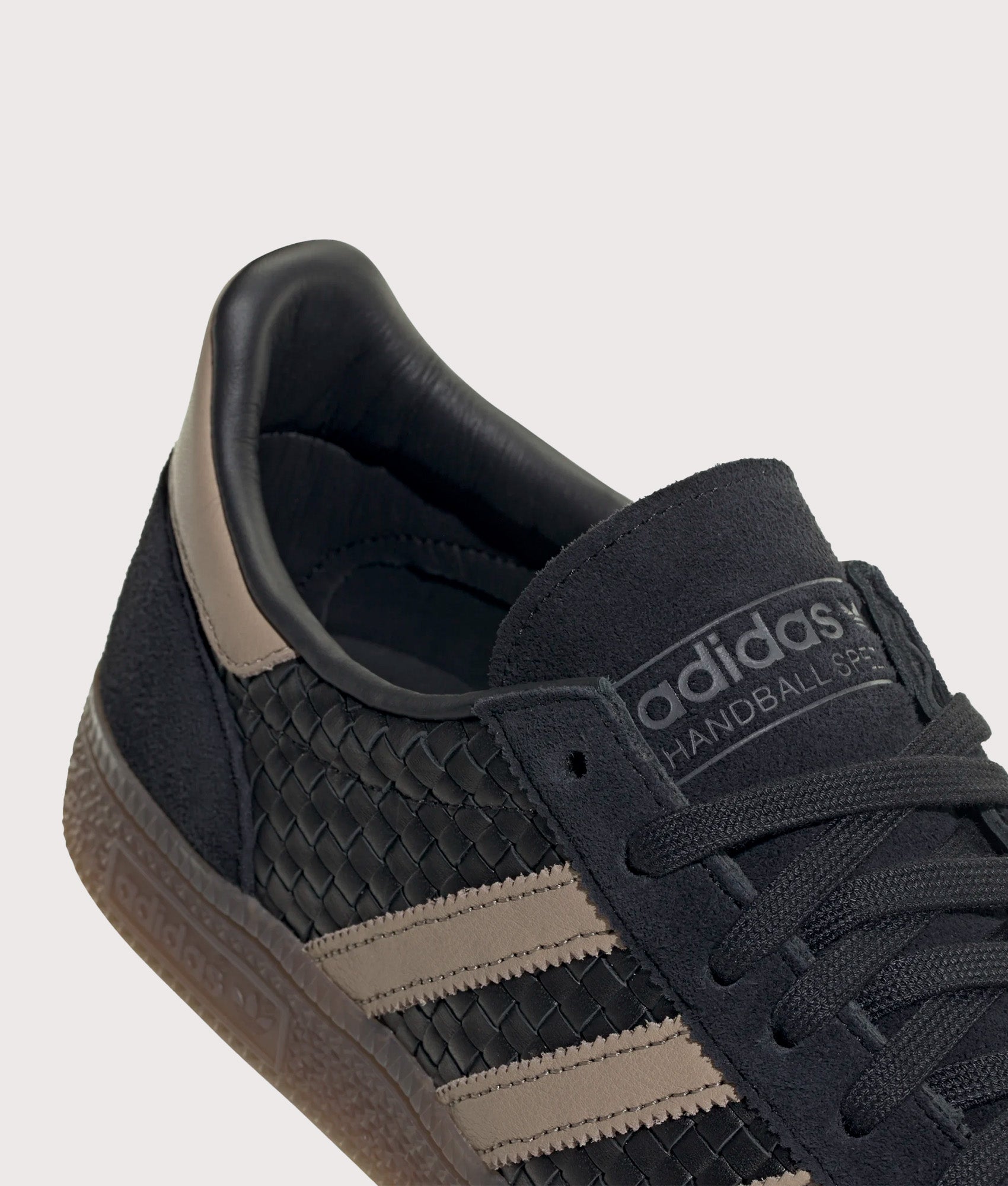 adidas Originals Basket Weave Handball Spezial Trainers Core Black / Trace Khaki / Gum 5
