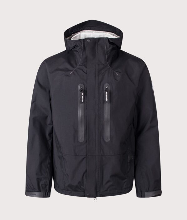 and wander 2.5L Hiker Rain Jacket Black