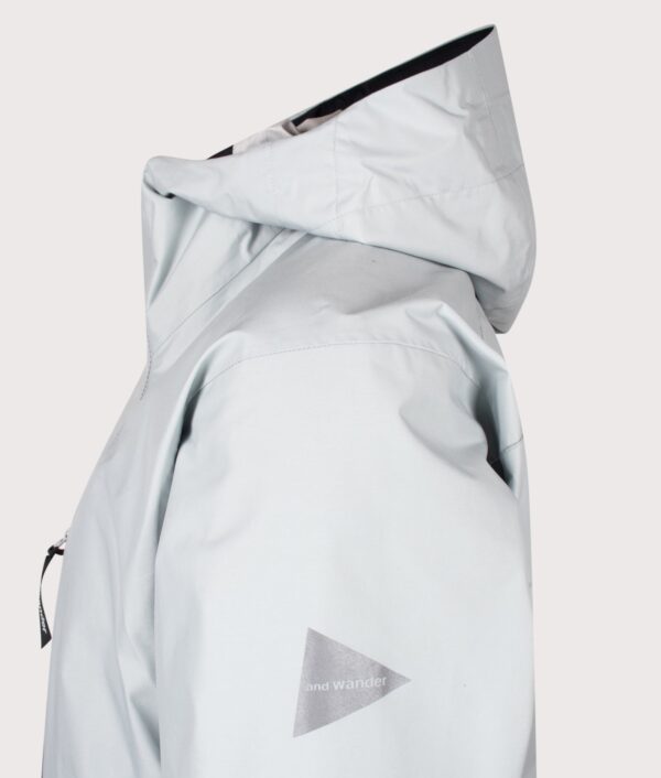 and wander 2.5L Hiker Rain Jacket Light Gray