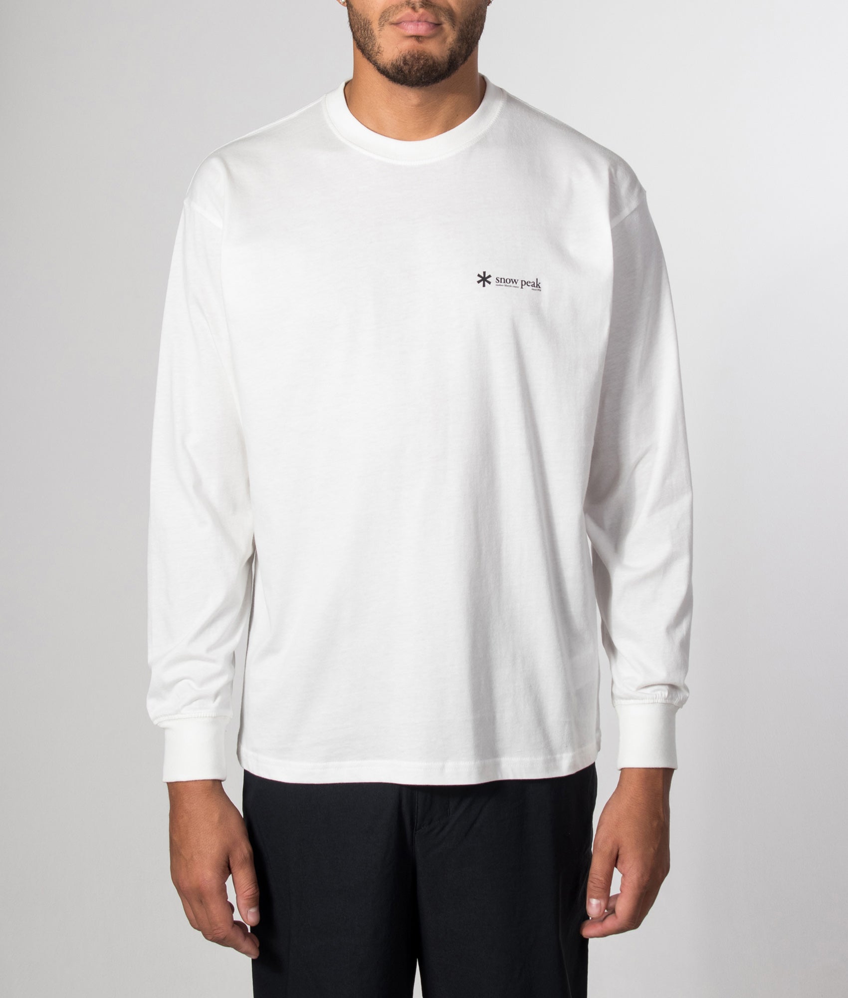 Snow Peak Relaxed Fit Long Sleeve Logo T-Shirt 002 Off White