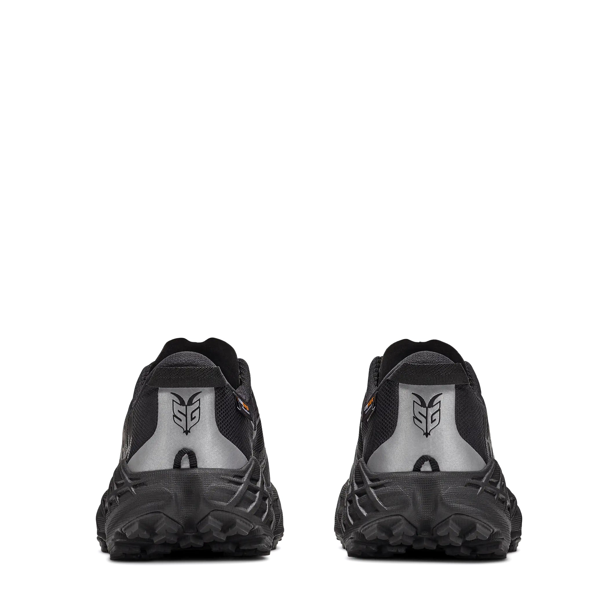 Hoka Speedgoat 7 GTX Trainer Black / Carbon Black