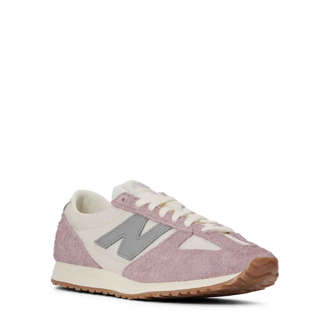 New Balance 471 Trainer Linen with Ice Wine and Raincloud