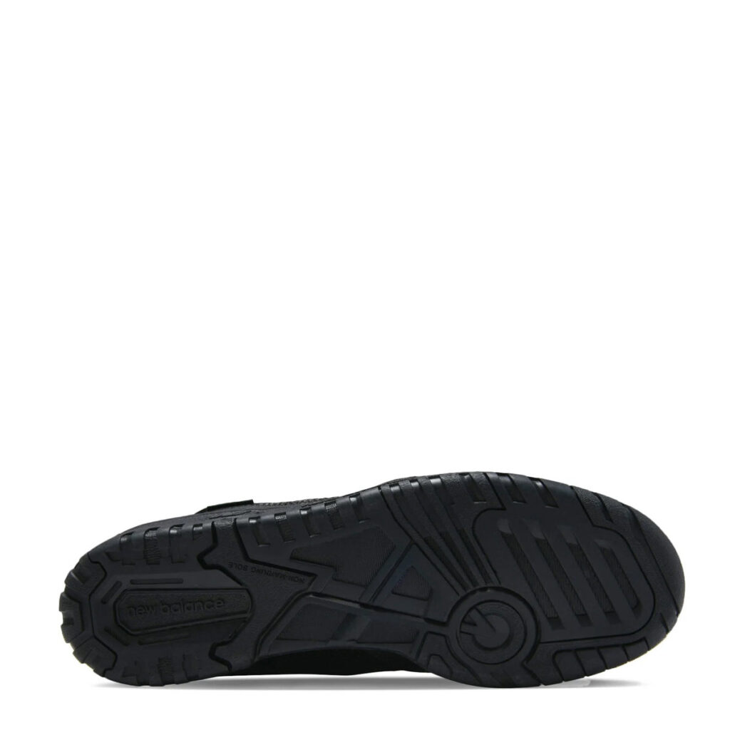 New Balance 550 Trainers Black / Phantom