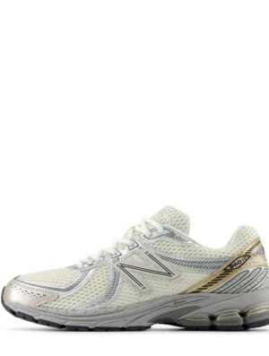 New Balance Womens 860v2 Sea Salt / Golde Metallic / Harbour Grey