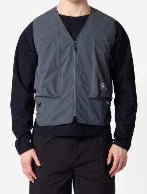 Purple Mountain Observatory Procyon Vest Charcoal - Image 3